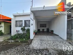 NEX-199513 - Casa en Venta, con 2 recamaras, con 2 baños, con 101 m2 de construcción en Paraíso, CP 28048, Colima.
