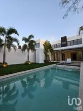 NEX-200908 - Casa en Venta, con 4 recamaras, con 4 baños, con 244 m2 de construcción en Temozon Norte, CP 97302, Yucatán.