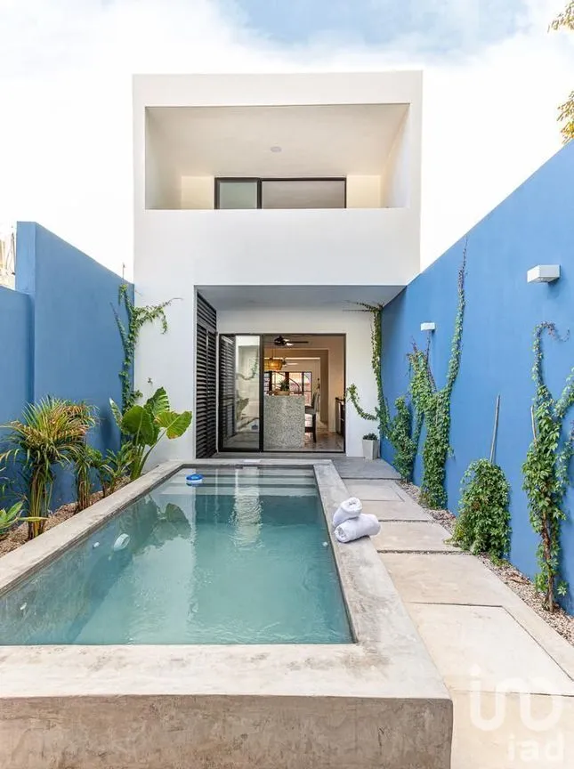 Casa en Venta en Mérida Centro, Mérida, Yucatán | NEX-226926 | iad México | Foto 1 de 16