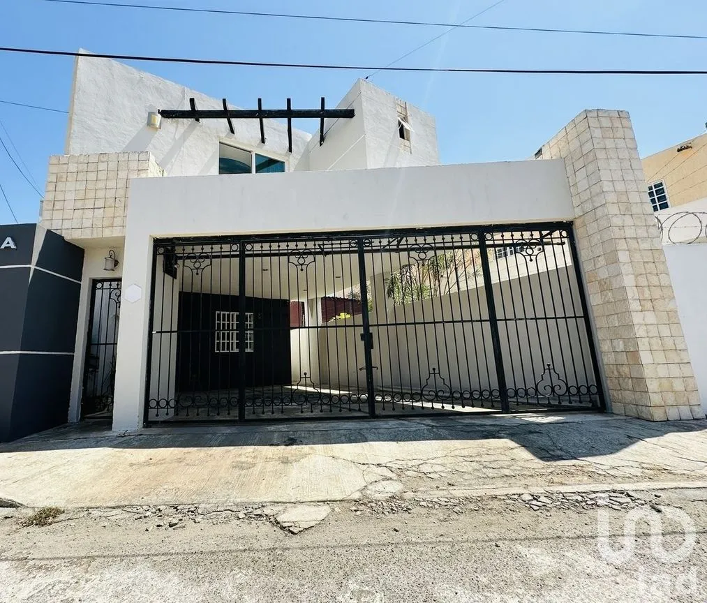 Casa en Venta en Jardines Del Norte, Mérida, Yucatán | NEX-226943 | iad México | Foto 1 de 23