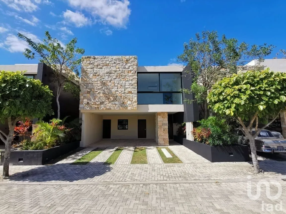 Casa en Venta en Cabo Norte, Mérida, Yucatán | NEX-227062 | iad México | Foto 1 de 24