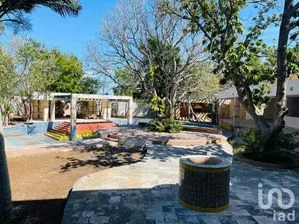 NEX-231706 - Casa en Venta, con 4 recamaras, con 6 baños, con 1383 m2 de construcción en San Juan Grande, CP 97145, Yucatán.