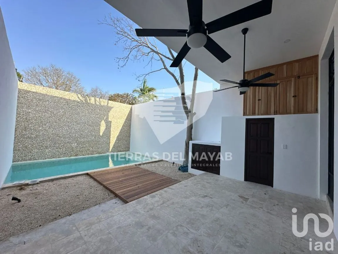 Casa en Venta en Mérida Centro, Mérida, Yucatán | NEX-231707 | iad México | Foto 1 de 26