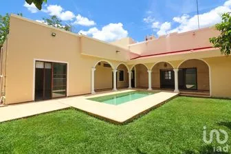 NEX-276975 - Casa en Venta, con 3 recamaras, con 4 baños, con 309.45 m2 de construcción.