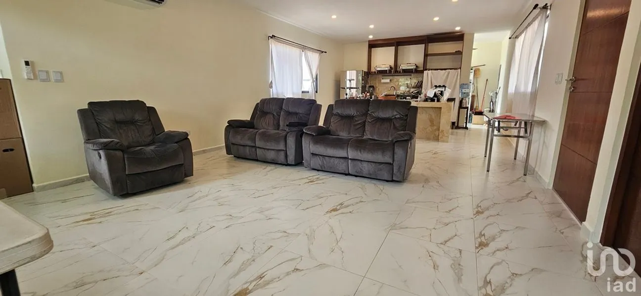 Casa en Venta en Sitpach, Mérida, Yucatán | NEX-276988 | iad México | Foto 2 de 20
