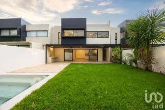 NEX-278000 - Casa en Venta, con 3 recamaras, con 4 baños, con 261 m2 de construcción en Cabo Norte, CP 97305, Yucatán.