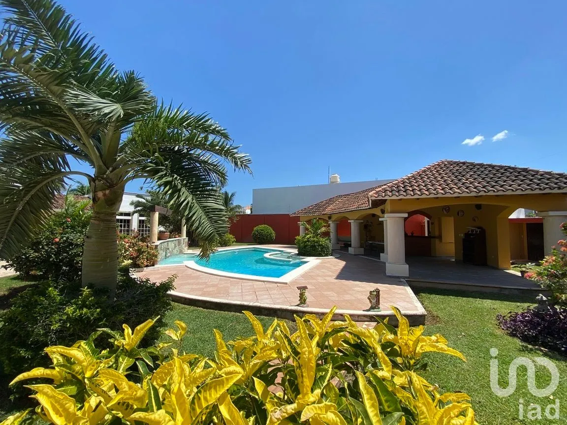 Casa en Venta en Santa Rita Cholul, Mérida, Yucatán | NEX-282386 | iad México | Foto 1 de 18