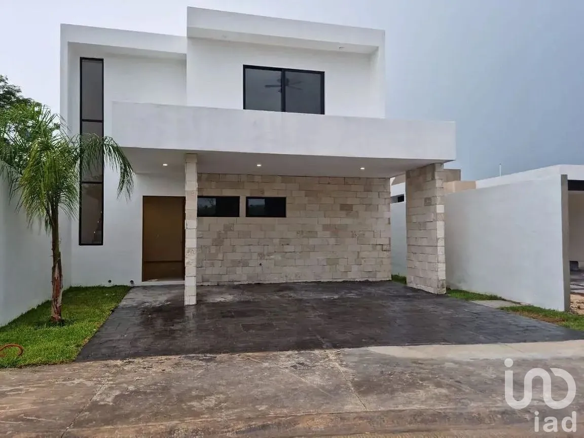 Casa en Venta en San Ignacio Tesip, Mérida, Yucatán | NEX-283152 | iad México | Foto 1 de 26