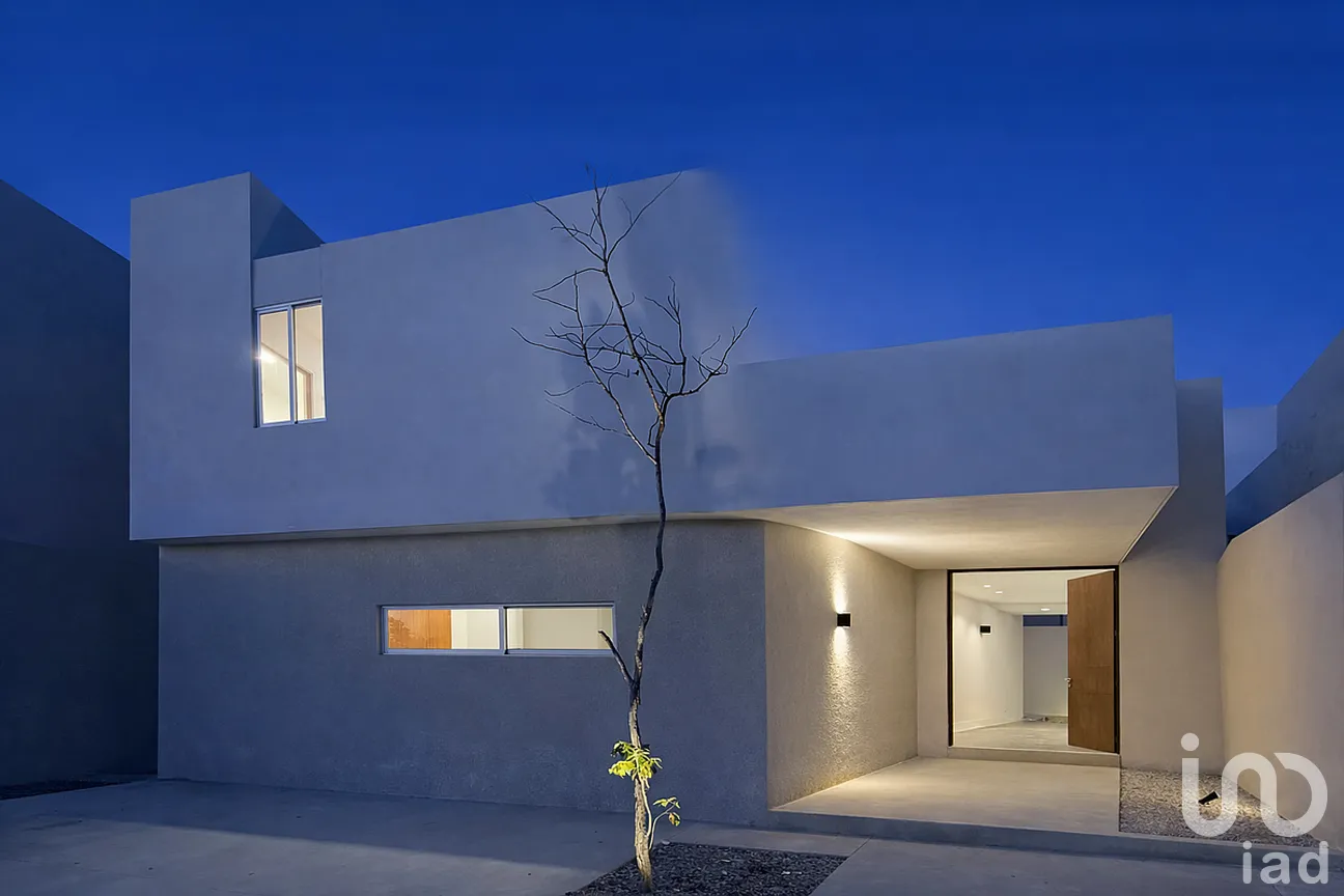 Casa en Venta en Cholul, Mérida, Yucatán | NEX-285215 | iad México | Foto 1 de 13