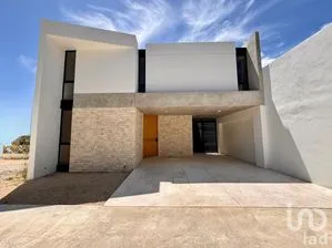 NEX-287878 - Casa en Venta, con 3 recamaras, con 2 baños, con 160 m2 de construcción.