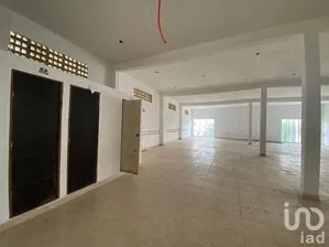 NEX-288093 - Local en Renta, con 2 baños, con 300 m2 de construcción en Tanlum, CP 97210, Yucatán.