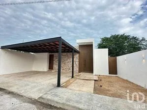 NEX-288109 - Casa en Venta, con 4 recamaras, con 6 baños, con 348 m2 de construcción en Dzityá, CP 97302, Yucatán.