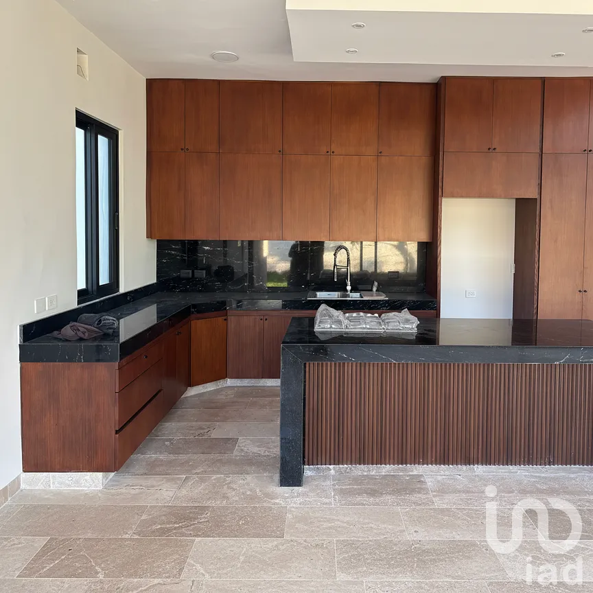 Casa en Venta en Yucatán Country Club, Mérida, Yucatán | NEX-290424 | iad México | Foto 2 de 22