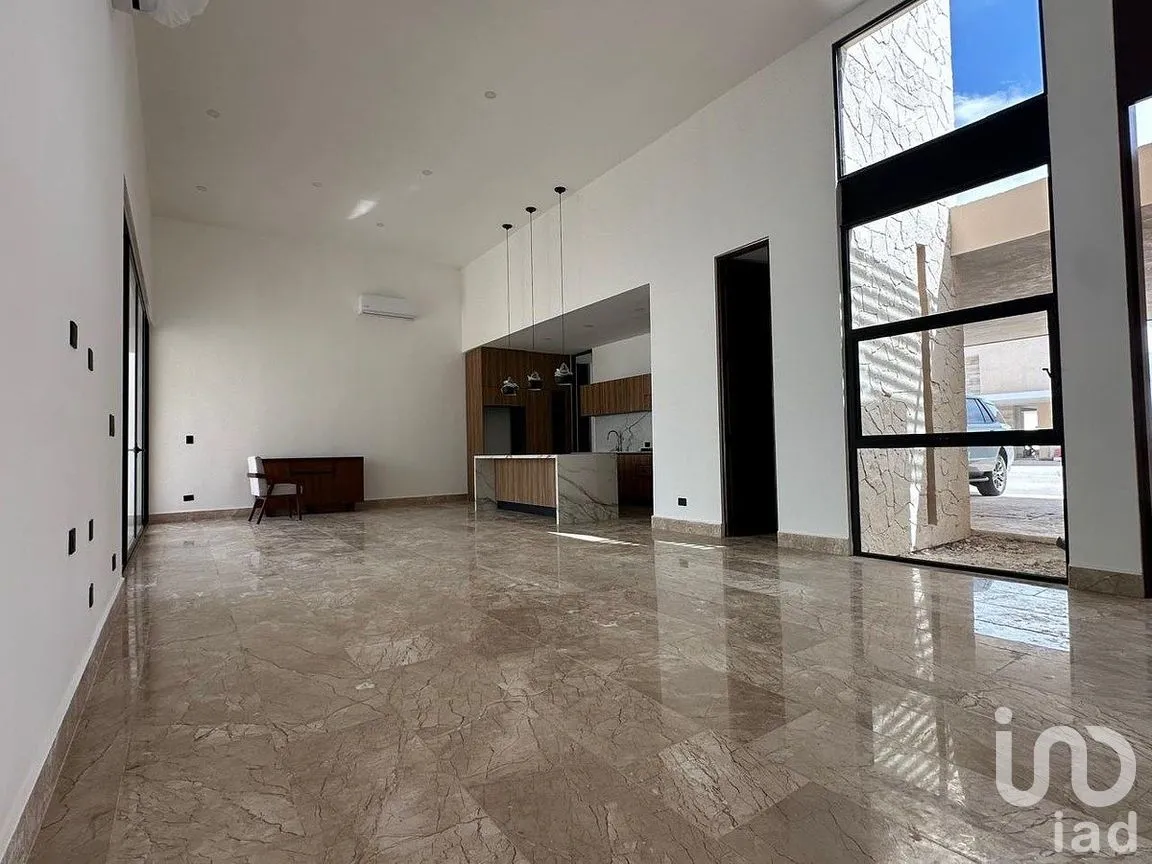 Casa en Renta en Xcanatún, Mérida, Yucatán | NEX-293871 | iad México | Foto 2 de 31