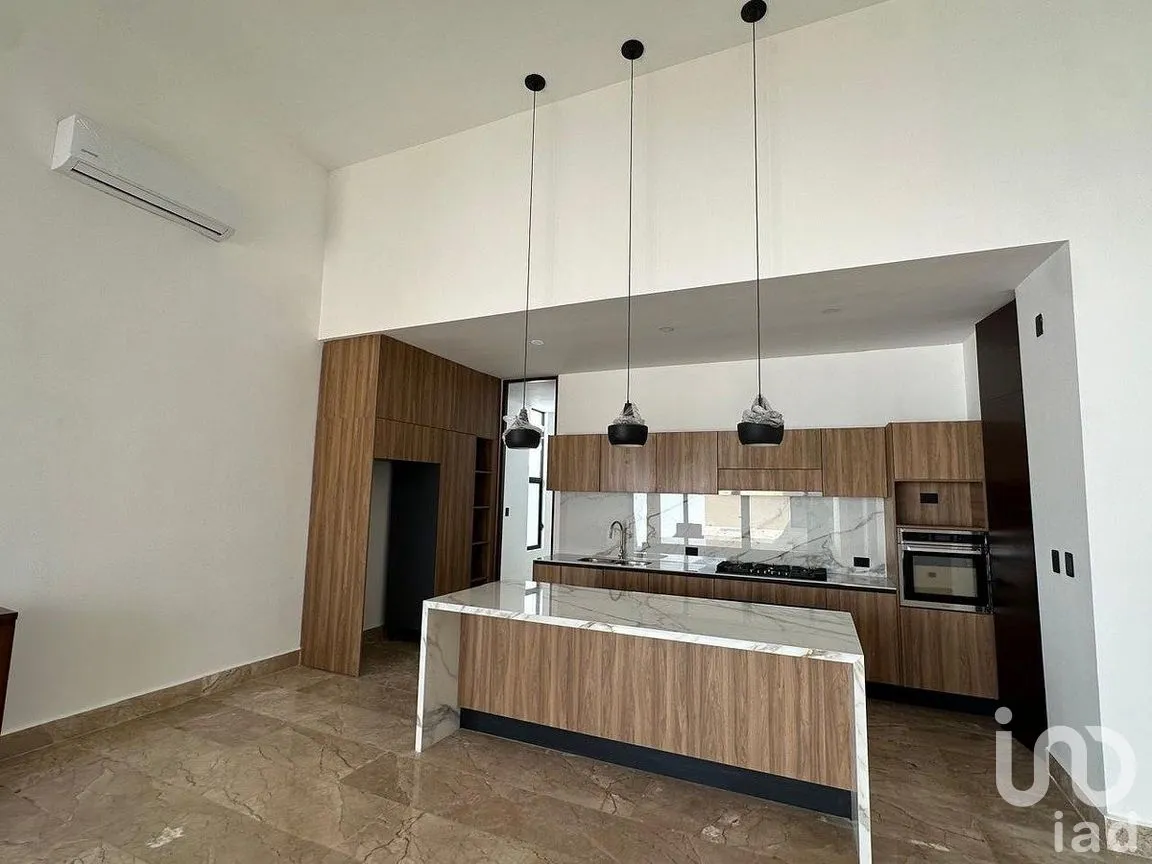 Casa en Renta en Xcanatún, Mérida, Yucatán | NEX-293871 | iad México | Foto 3 de 31