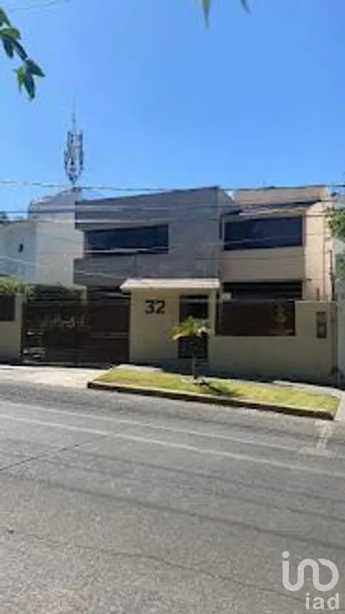 Casa en Venta en Ciudad Satélite, Naucalpan de Juárez, Estado De México | NEX-226822 | iad México | Foto 1 de 15