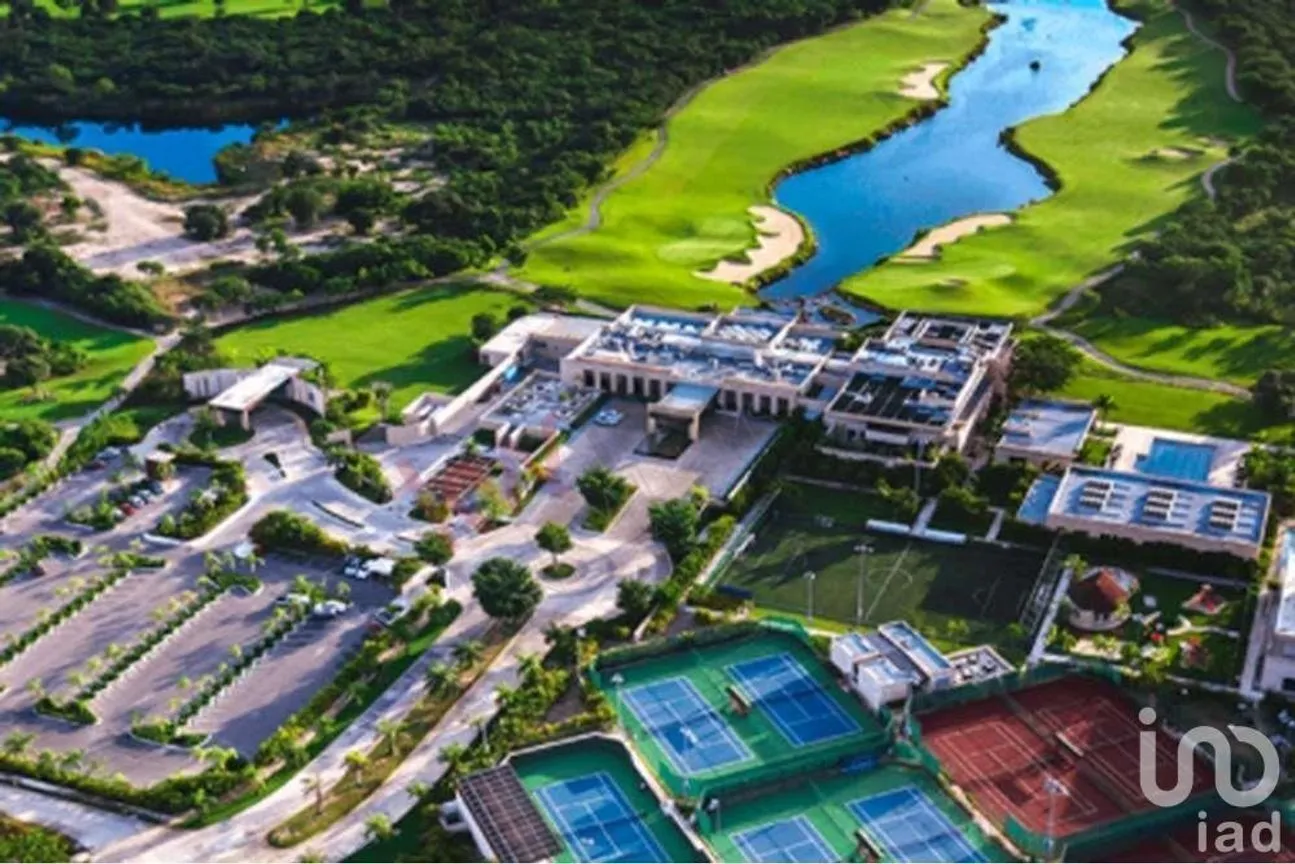 Terreno en Venta en Yucatán Country Club, Mérida, Yucatán | NEX-230358 | iad México | Foto 5 de 8