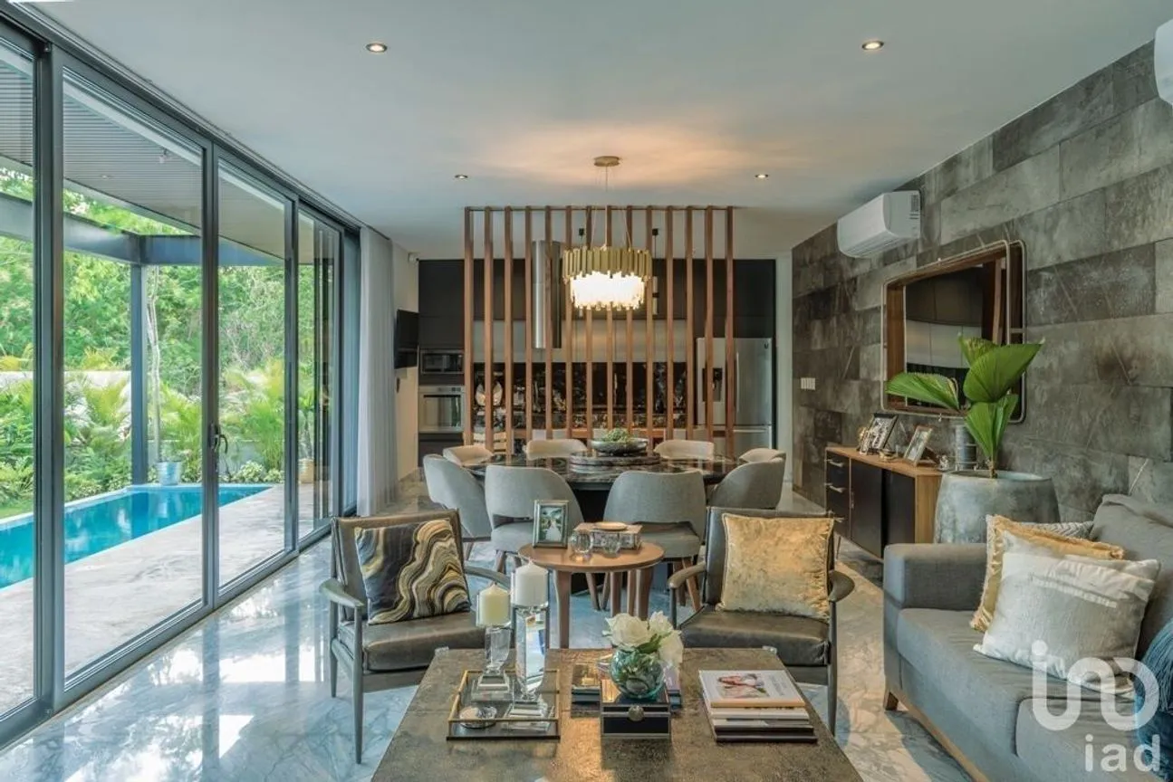 Casa en Venta en Yucatán Country Club, Mérida, Yucatán | NEX-230647 | iad México | Foto 3 de 21