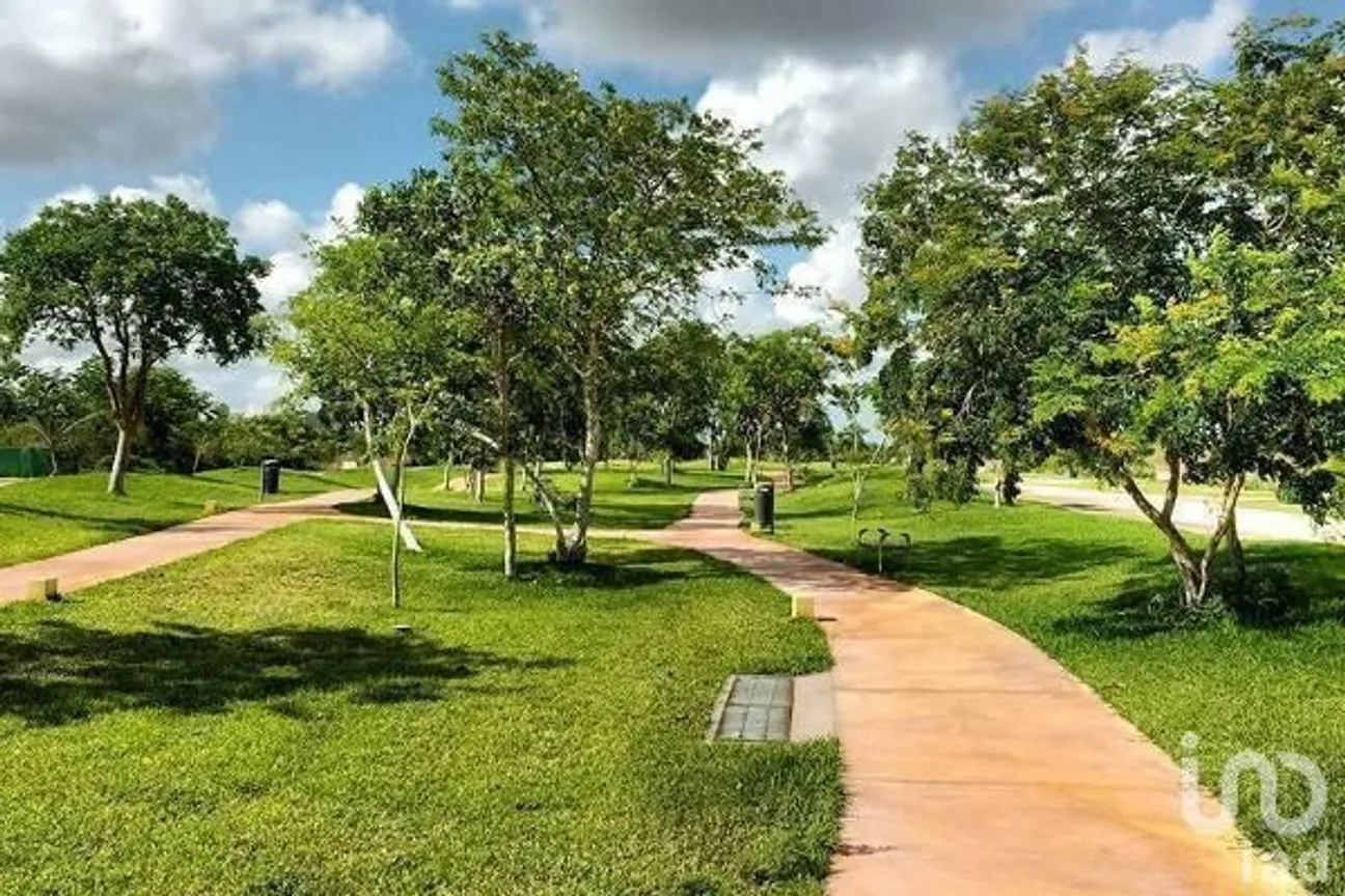 Terreno en Venta en Cholul, Mérida, Yucatán | NEX-230678 | iad México | Foto 8 de 13