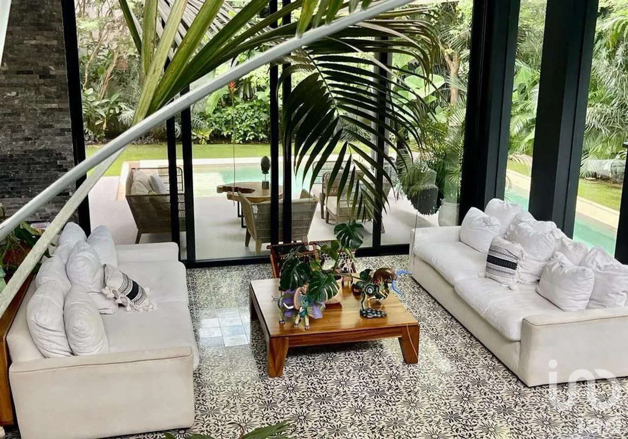 Casa en Venta en Yucatán Country Club, Mérida, Yucatán | NEX-230707 | iad México | Foto 8 de 17