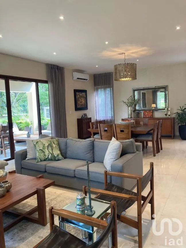 Casa en Venta en Yucatán Country Club, Mérida, Yucatán | NEX-230710 | iad México | Foto 4 de 23