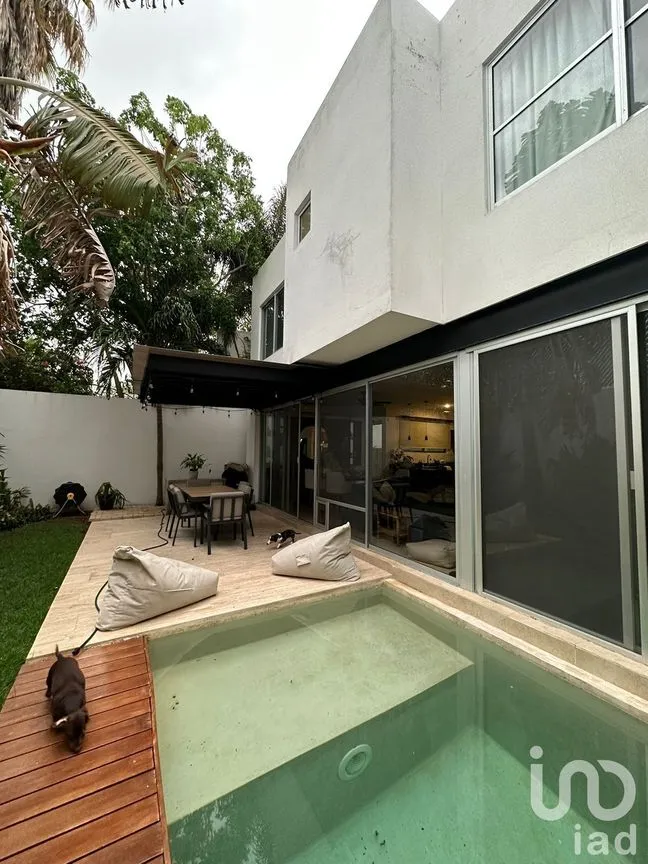 Casa en Renta en Temozon Norte, Mérida, Yucatán | NEX-230790 | iad México | Foto 1 de 11
