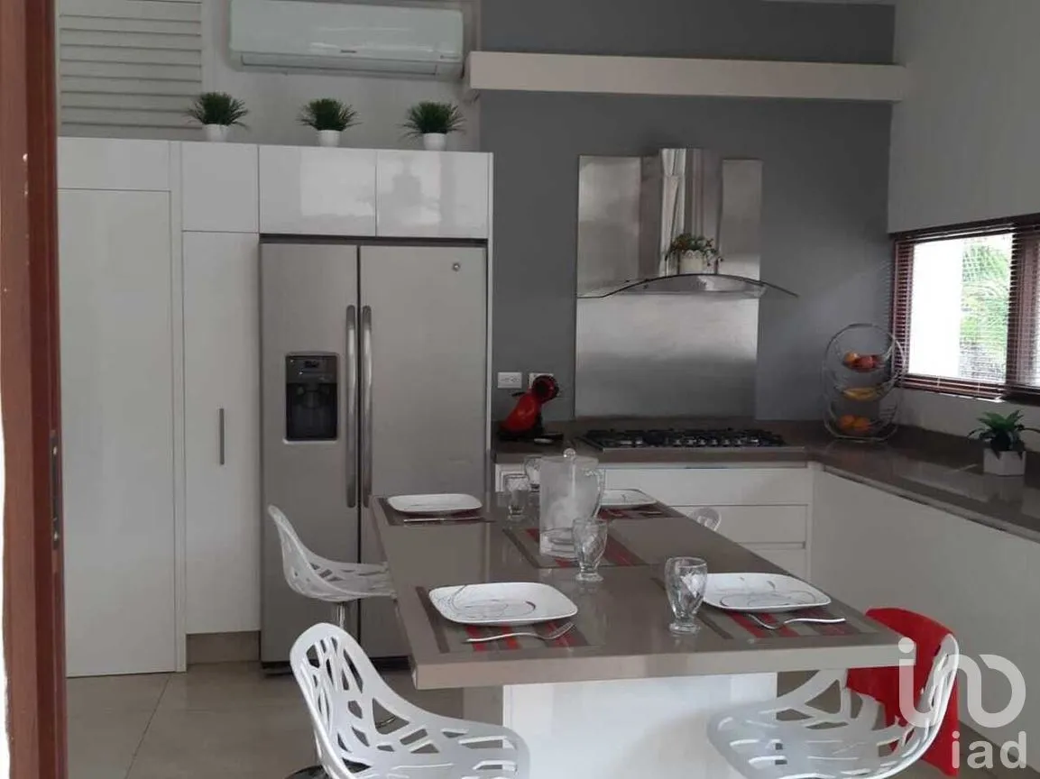 Casa en Venta en Yucatán Country Club, Mérida, Yucatán | NEX-276635 | iad México | Foto 3 de 22