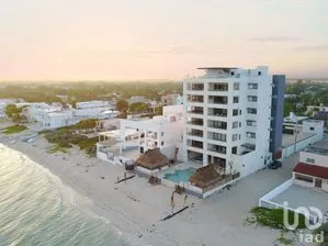 NEX-276646 - Departamento en Venta, con 4 recamaras, con 4 baños, con 320 m2 de construcción en Chicxulub, CP 97340, Yucatán.