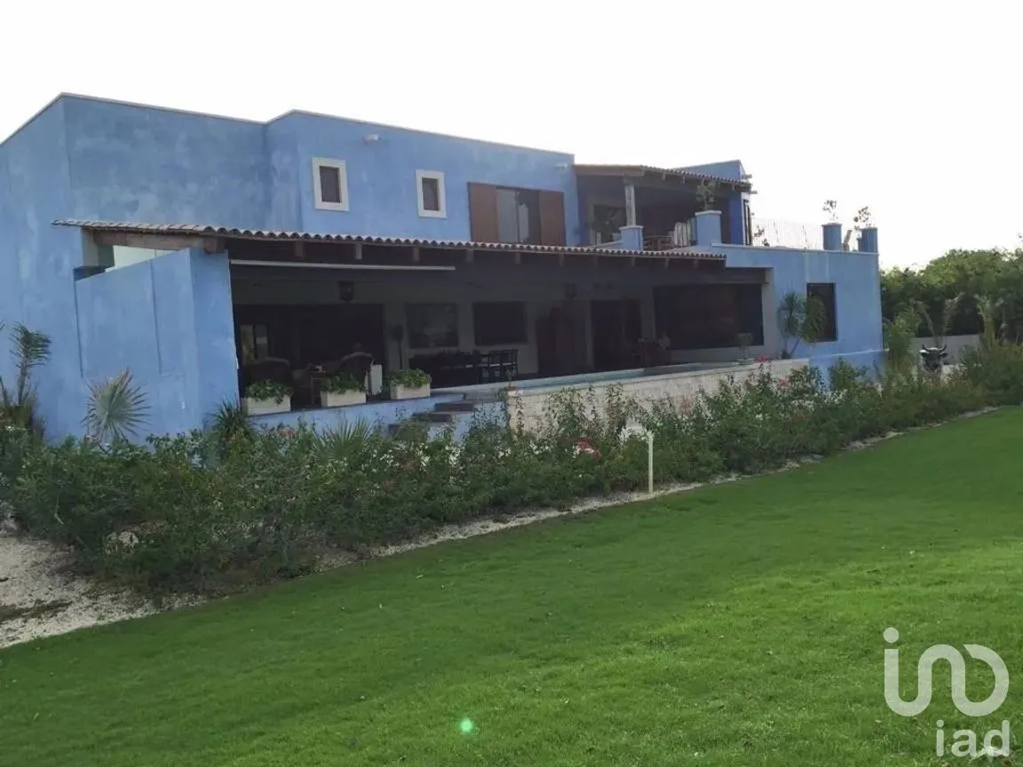 Casa en Venta en Yucatán Country Club, Mérida, Yucatán | NEX-276764 | iad México | Foto 2 de 45