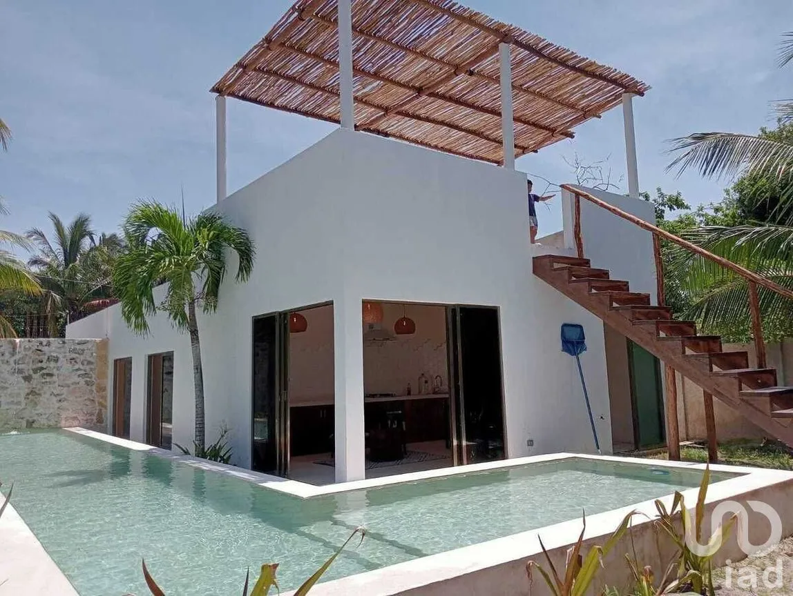 Casa en Venta en San Crisanto, Sinanché, Yucatán | NEX-276775 | iad México | Foto 1 de 19