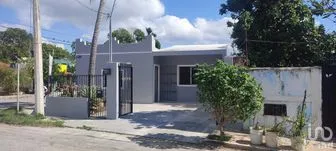 NEX-276796 - Oficina en Renta, con 2 baños en Itzimna, CP 97100, Yucatán.