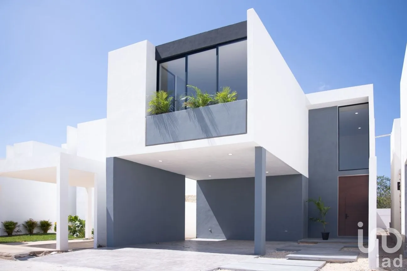 Casa en Venta en Cholul, Mérida, Yucatán | NEX-277581 | iad México | Foto 1 de 24