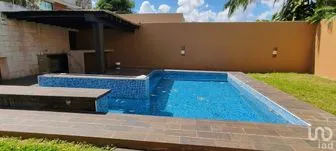 NEX-290712 - Casa en Renta, con 4 recamaras, con 4 baños en Montebello, CP 97113, Yucatán.