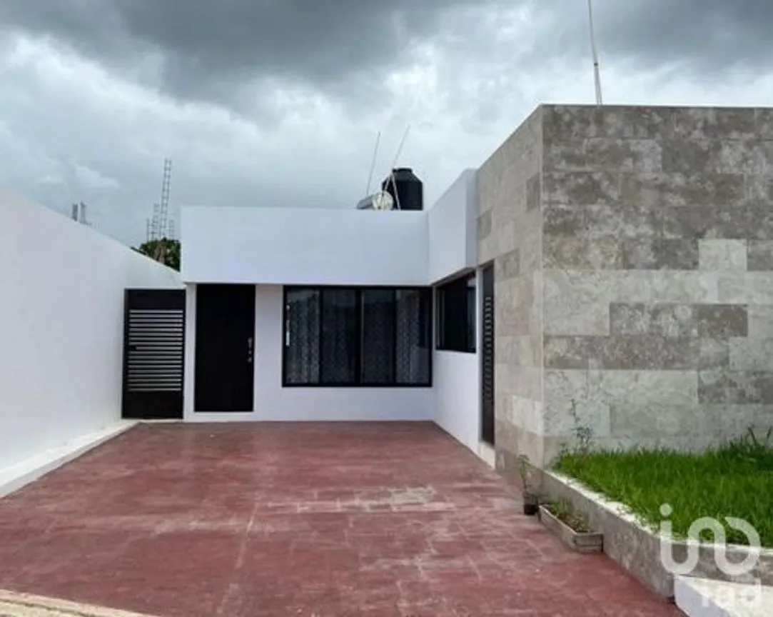 Casa en Venta en Chichi Suárez, Mérida, Yucatán | NEX-88087 | iad México | Foto 2 de 9