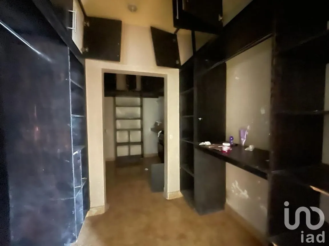 Casa en Venta en Valle Dorado, Reynosa, Tamaulipas | NEX-228120 | iad México | Foto 8 de 15