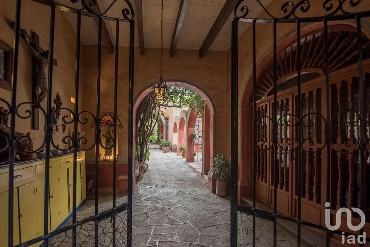 Casa en Venta en Tequisquiapan Centro, Tequisquiapan, Querétaro | NEX-276160 | iad México | Foto 2 de 14