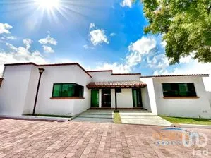 NEX-276169 - Casa en Venta, con 3 recamaras, con 2 baños, con 149 m2 de construcción en La Magdalena, CP 76750, Querétaro.