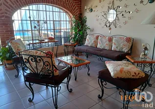 NEX-276170 - Casa en Venta, con 6 recamaras, con 5 baños, con 430 m2 de construcción en San Juan, CP 76755, Querétaro.
