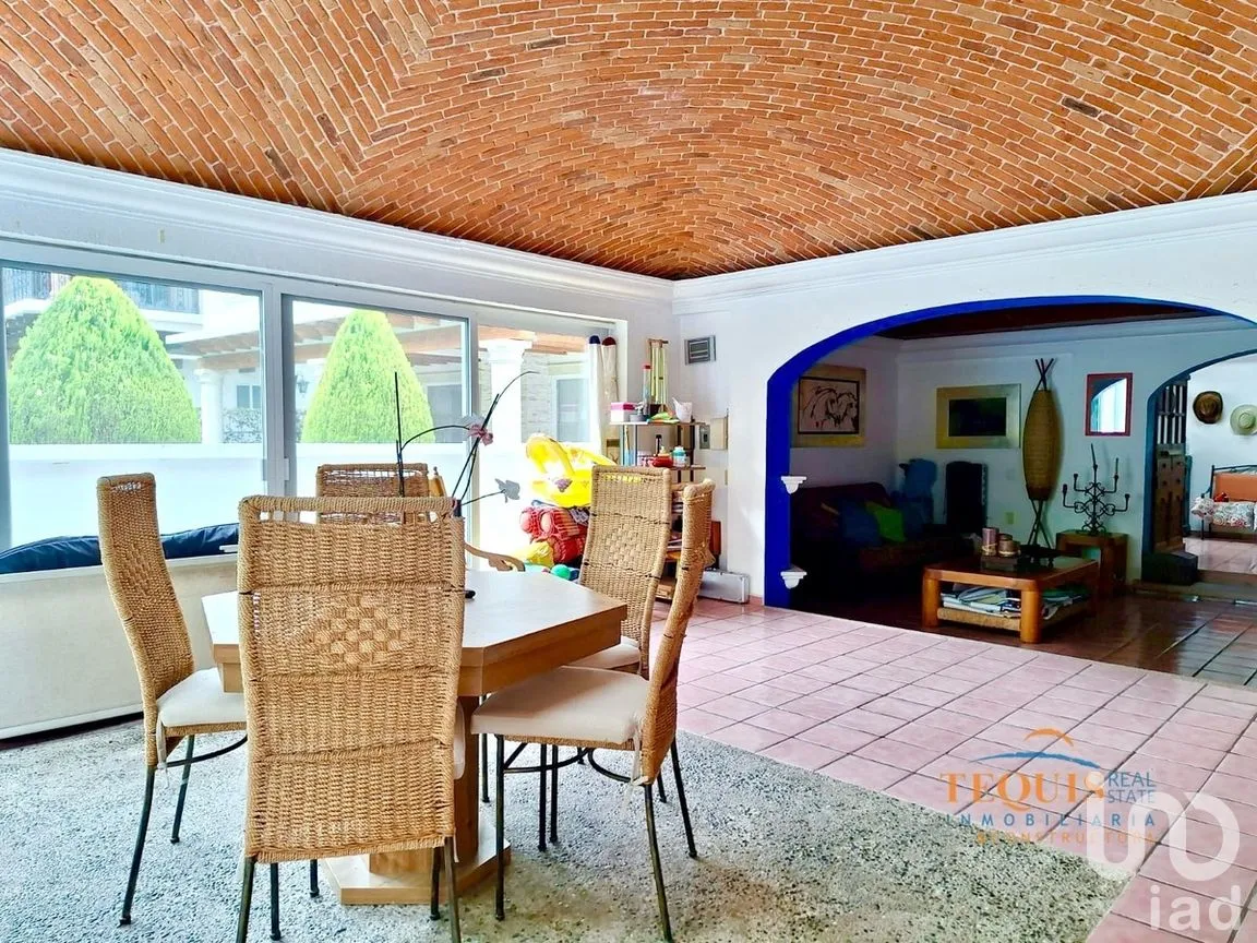 Casa en Venta en Club de Golf Tequisquiapan, Tequisquiapan, Querétaro | NEX-278025 | iad México | Foto 4 de 11
