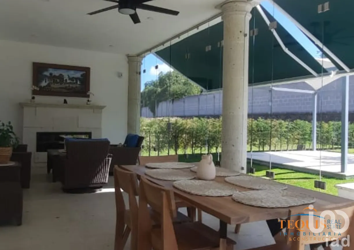 Casa en Venta en Club de Golf Tequisquiapan, Tequisquiapan, Querétaro | NEX-288887 | iad México | Foto 3 de 18