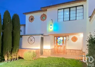 NEX-288962 - Casa en Renta, con 3 recamaras, con 2 baños en Santa Fe, CP 76755, Querétaro.
