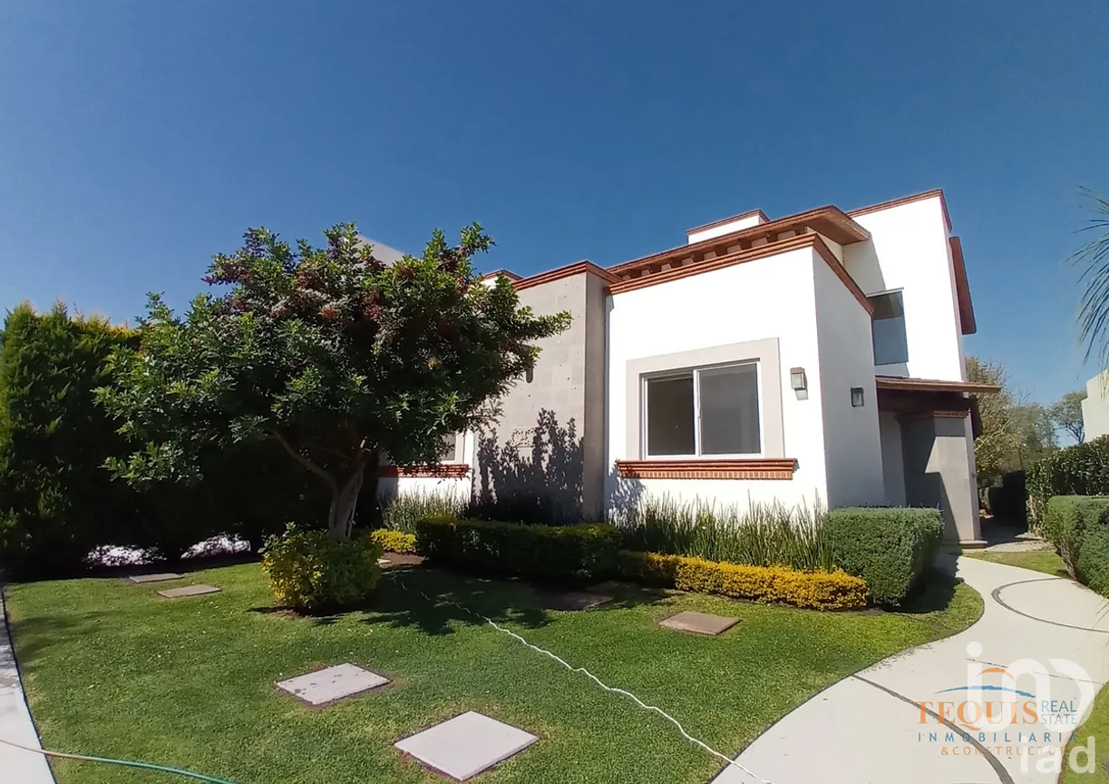 Casa en Venta en Club de Golf Tequisquiapan, Tequisquiapan, Querétaro | NEX-292263 | iad México | Foto 3 de 33