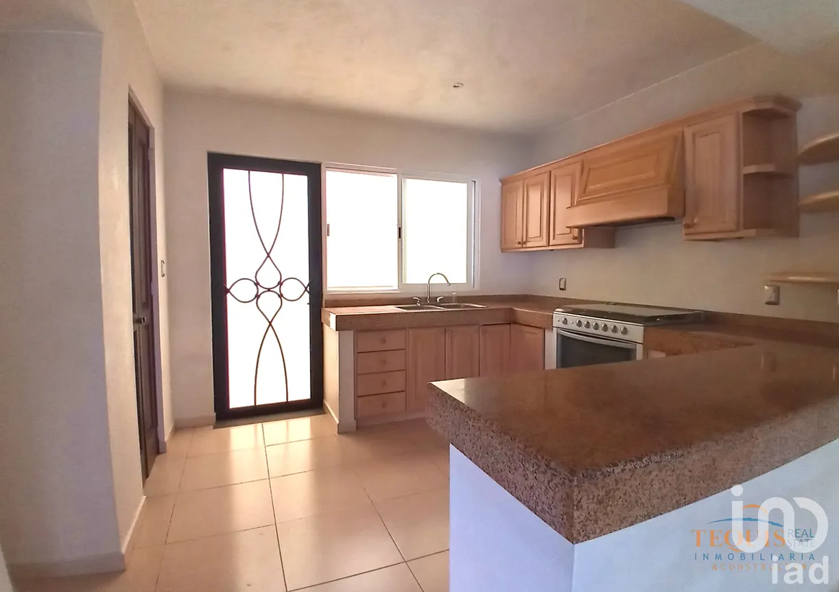 Casa en Venta en Club de Golf Tequisquiapan, Tequisquiapan, Querétaro | NEX-292263 | iad México | Foto 8 de 33