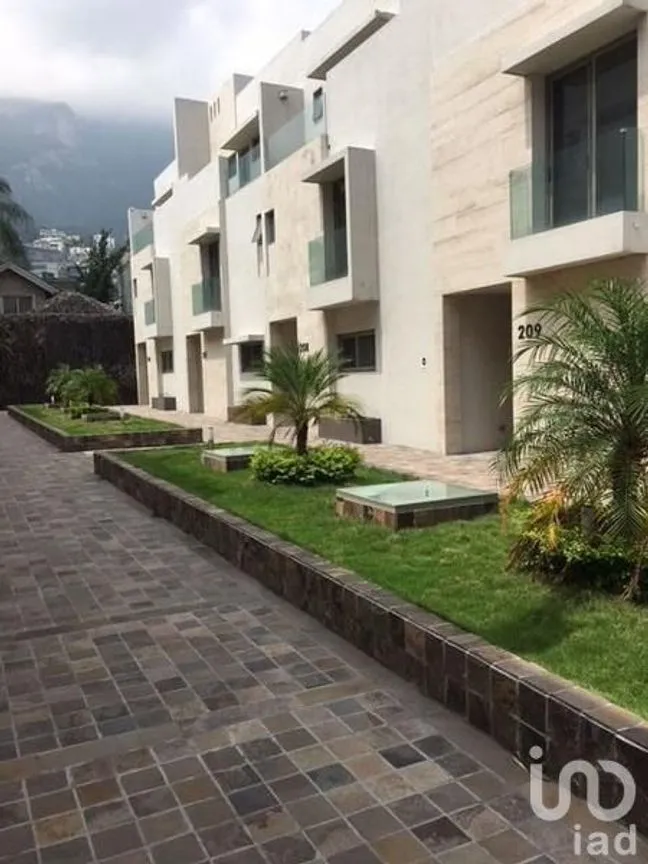 Casa en Venta en Palo Blanco, San Pedro Garza García, Nuevo León | NEX-232135 | iad México | Foto 3 de 15