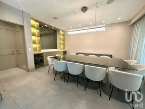 NEX-271380 - Casa en Venta, con 3 recamaras, con 3 baños, con 425 m2 de construcción en Valle Del Campestre, CP 66265, Nuevo León.