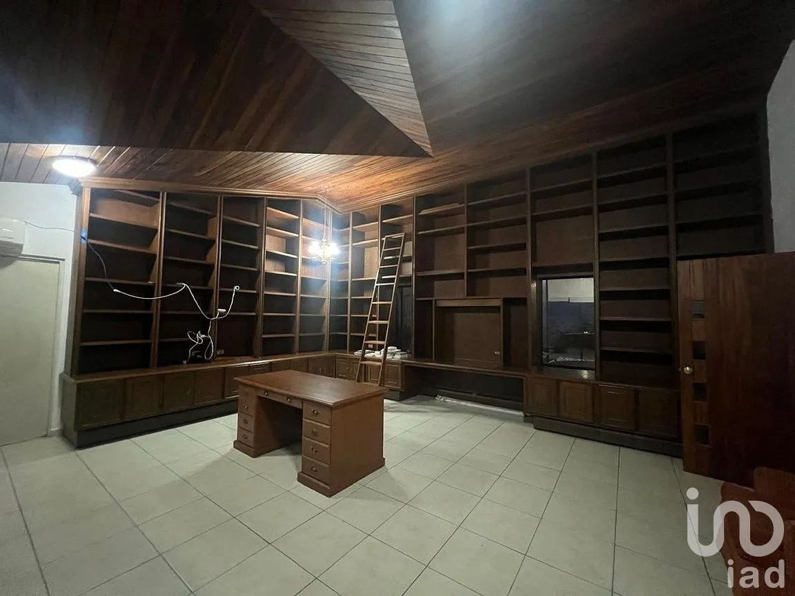 Casa en Venta en San Patricio, San Pedro Garza García, Nuevo León | NEX-292254 | iad México | Foto 3 de 9