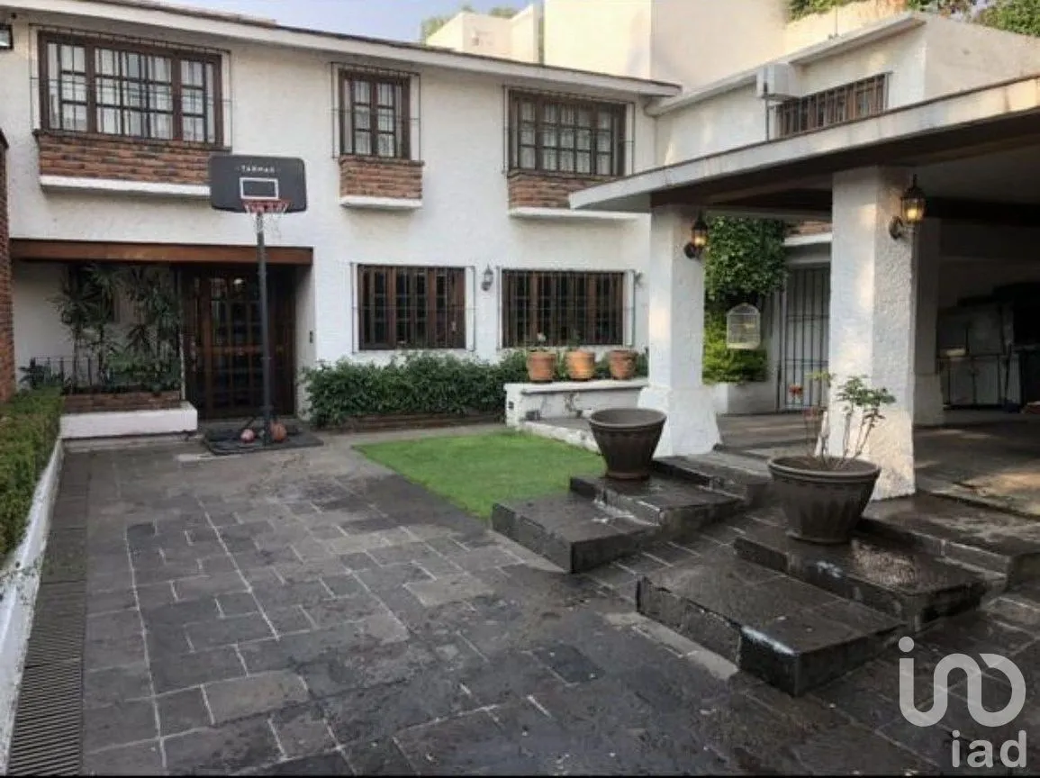 Casa en Venta en Olivar de los Padres, Álvaro Obregón, Ciudad de México | NEX-293082 | iad México | Foto 2 de 24