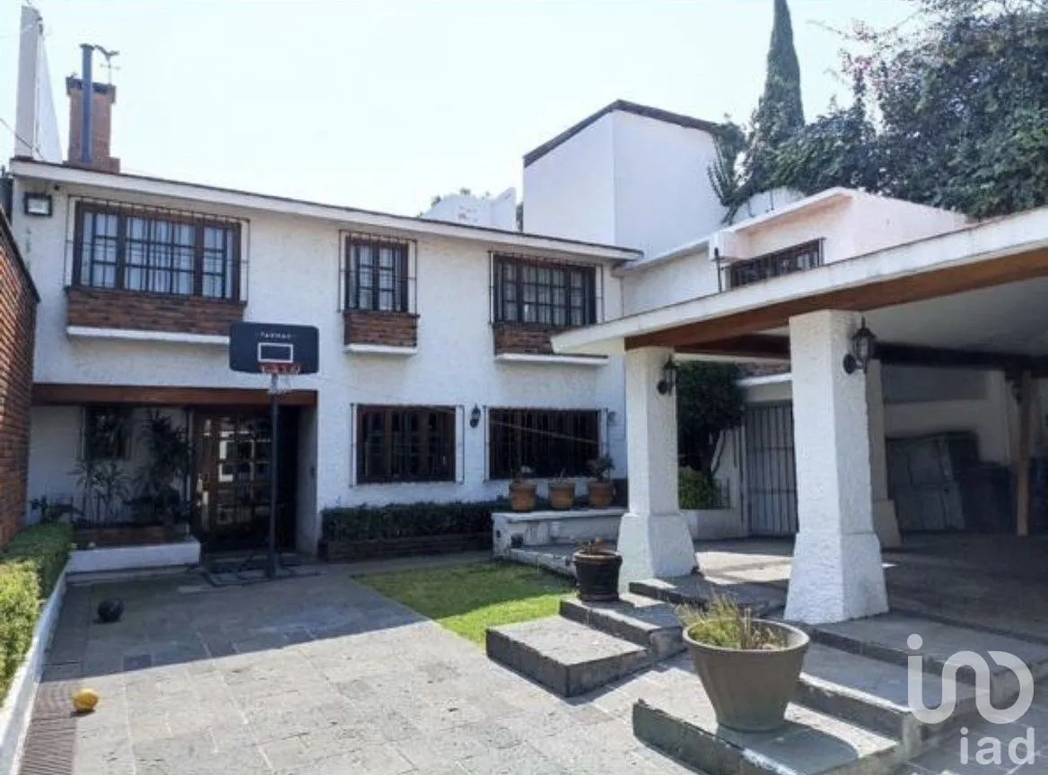 Casa en Venta en Olivar de los Padres, Álvaro Obregón, Ciudad de México | NEX-293082 | iad México | Foto 1 de 24