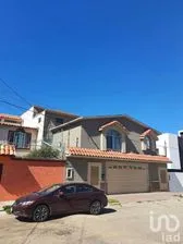 NEX-230412 - Casa en Venta, con 5 recamaras, con 4 baños, con 300 m2 de construcción en Playas de Tijuana Sección Jardines del Sol, CP 22505, Baja California.