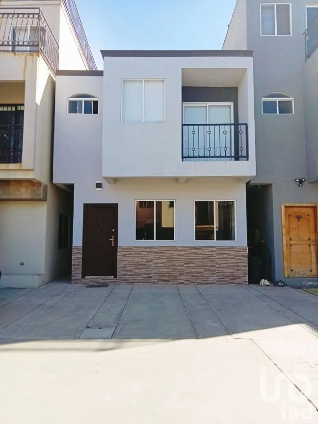 Casa en Venta en Mexicali, Playas de Rosarito, Baja California | NEX-230512 | iad México | Foto 1 de 27